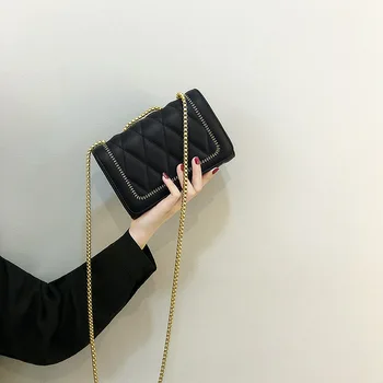 Дамски чанти, дамски нова лятна чанта през рамо чиста червена модерна чанта с веригата под формата на диамант, малка чанта през рамо
