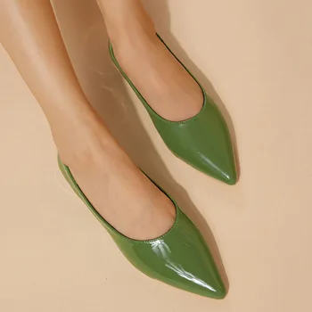 Марка обувки на равна подметка, дамски модни обувки-машина, пролет 2023, универсална женска работна обувки с остър пръсти на плосък ток, темперамент, по-големи размери